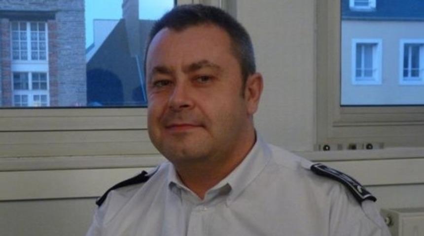 Charlie Hebdo saldırısını araştıran komiser &ouml;l&uuml; bulundu