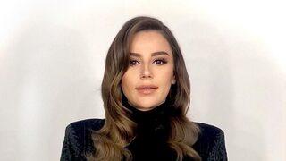 Ünlü şarkıcı Merve Özbey anlattıklarıyla yürekleri dağladı: Babam çok kötü bir kocaydı