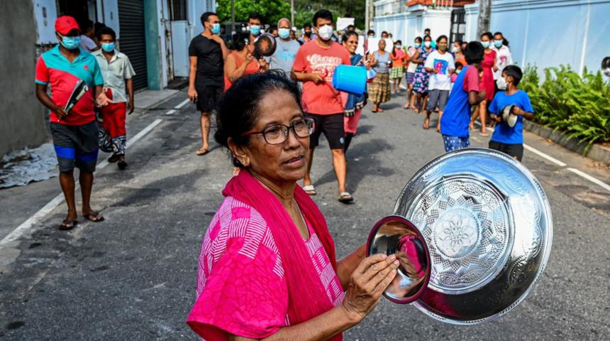 Sri Lanka tarihinin en büyük ekonomik krizini yaşıyor: Ülke bugüne nasıl geldi?