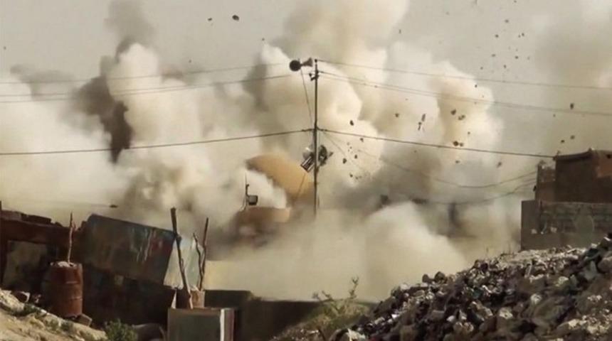 IŞİD dört koldan saldırdı