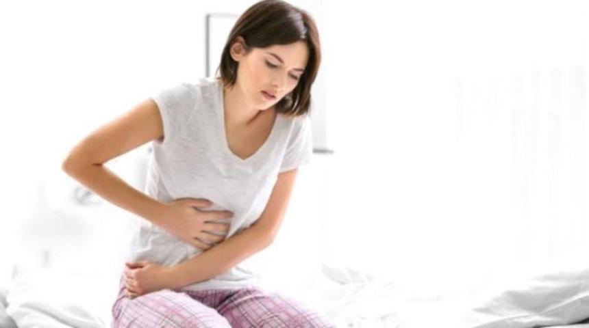 Oruçluyken adet olunca oruç bozulur mu? Adetliyken oruç tutulur mu? Adetin kaçıncı gün oruç tutulur? Adet orucu bozar mı?