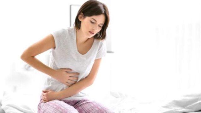 Oruçluyken adet olunca oruç bozulur mu? Adetliyken oruç tutulur mu? Adetin kaçıncı gün oruç tutulur? Adet orucu bozar mı?