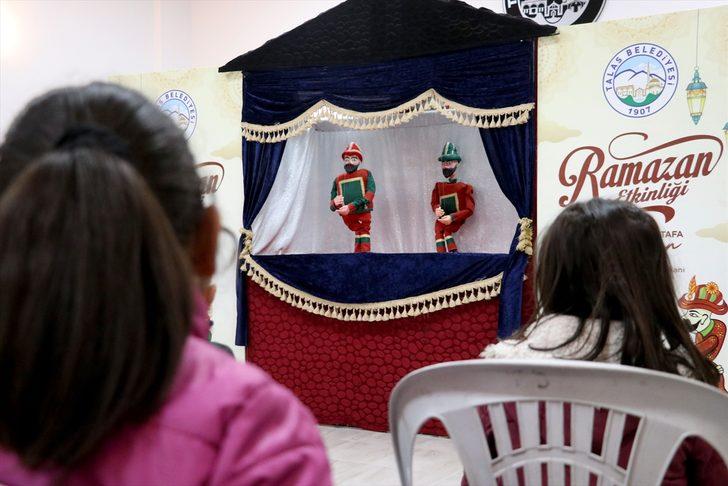 Kayseri'nin "Gepetto ustası", kuklalarıyla çocukları mutlu ediyor G3