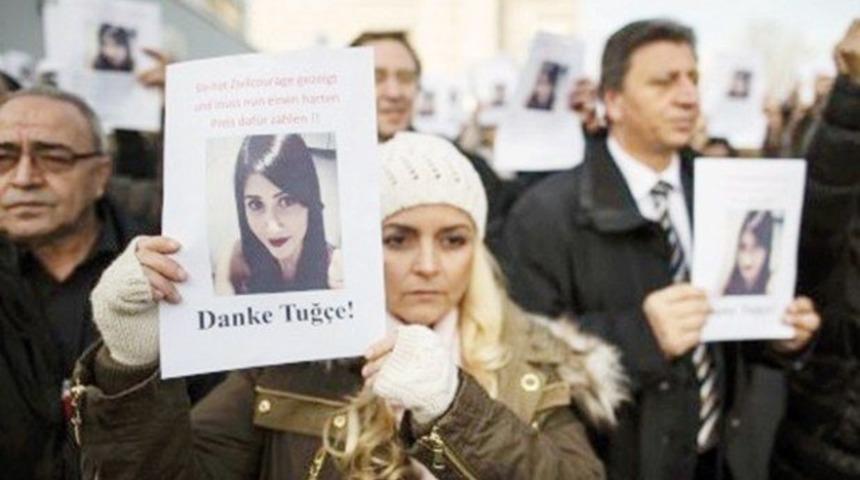 Almanya Türk kızına ağlıyor: 'Danke Tuğçe'