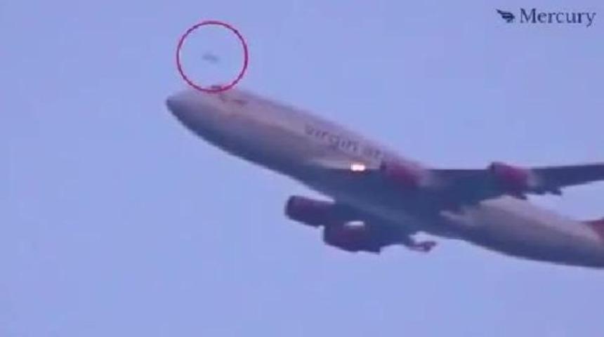 UFO olduğu sanılan cisim yolcu u&ccedil;ağını b&ouml;yle teğet ge&ccedil;ti