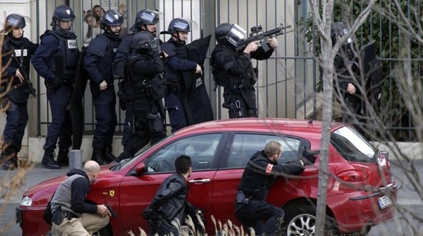 Paris'te yine rehine dehşeti