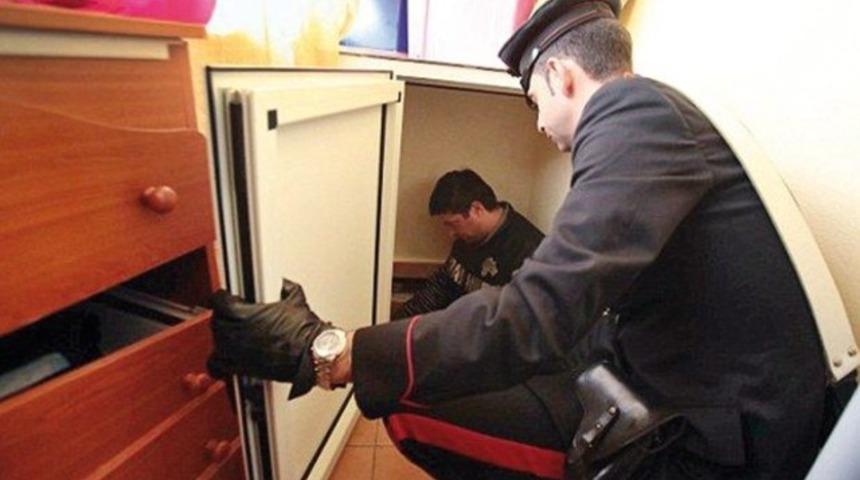 Mafya lideri mini barda yakalandı