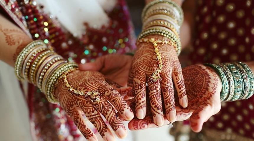 &ldquo;15+6 ka&ccedil; eder?&rdquo; sorusunu bilemeyen damadı terk etti