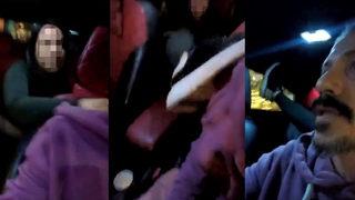 50 liradan fazla para vermeyeceğini söyleyen kadın yolcu, taksiciye tekmeyle saldırdı! O anlar kamerada