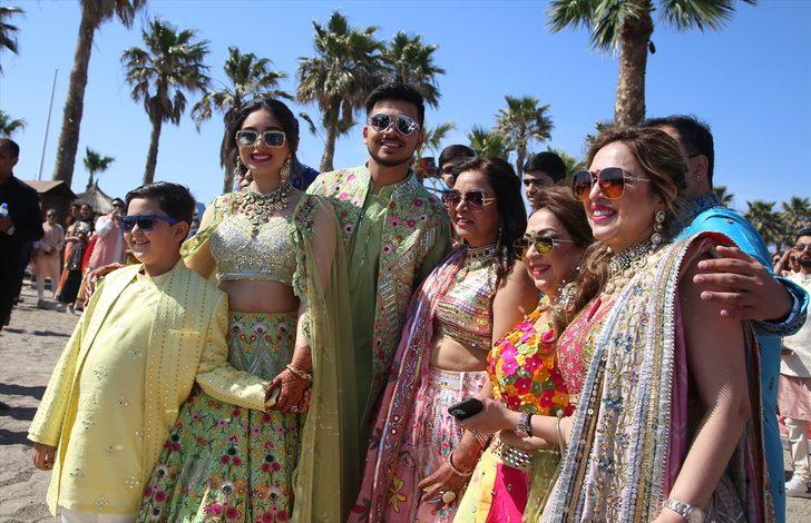 Üç gün üç gece süren "masalsı" Hint düğünleri salgın sonrası yeniden başladı G1