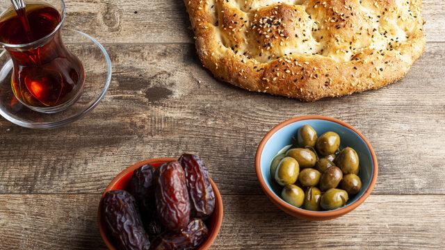 Açlık stresine karşı bol bol tüketin! İşte Ramazan'da enerjinizi koruyacak 12 besin