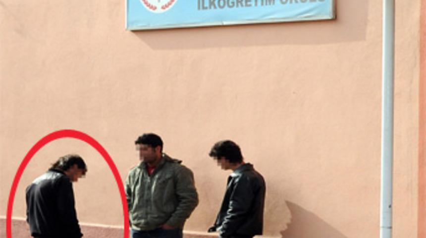 Katil zanlısı kuzen Musa'nın okulunda