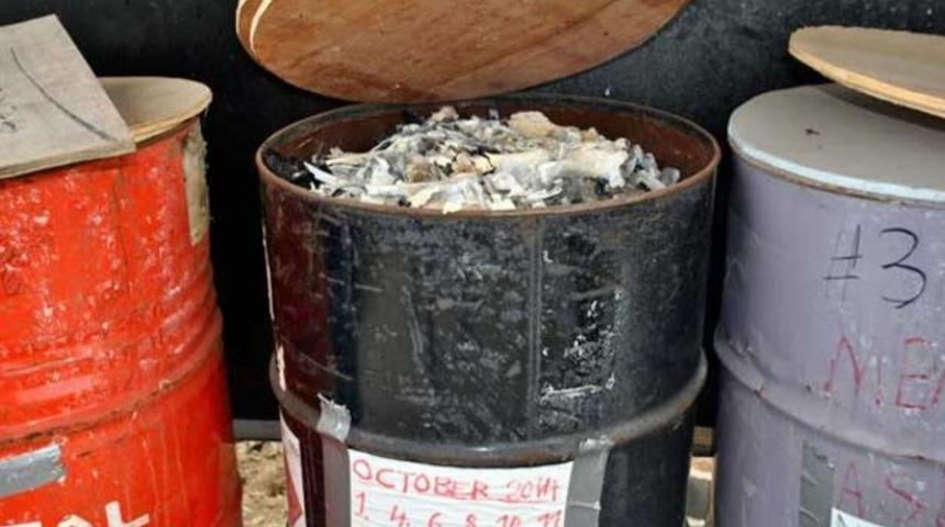 Ölülerin kemiklerini varillerde saklamışlar