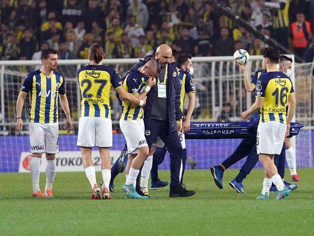 Son dakika: Herkesi duygulandıran dakika! Fenerbahçe'de Pelkas'ın gözyaşları...