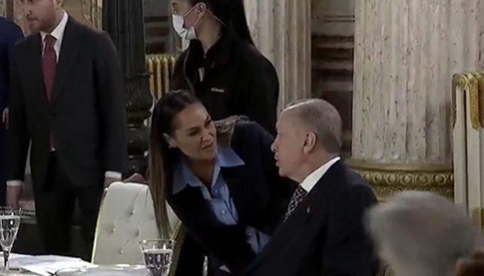 Son Dakika: Cumhurbaşkanı Erdoğan'dan sanatçılarla iftar