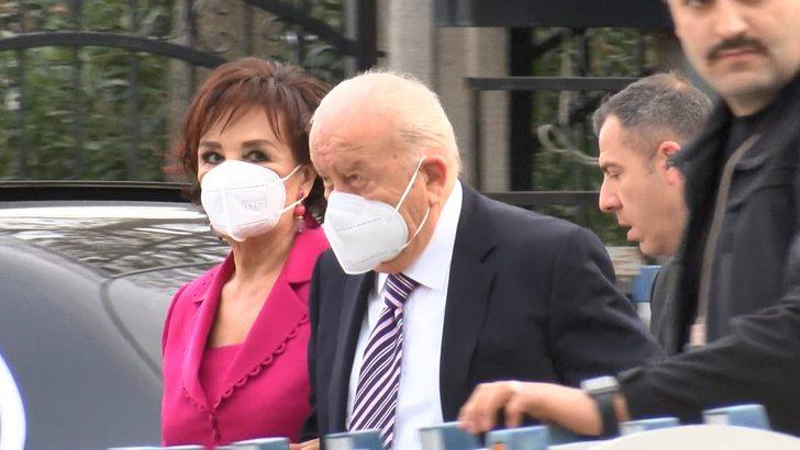 Son Dakika: Cumhurbaşkanı Erdoğan'dan sanatçılarla iftar G1