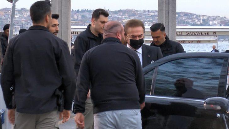 Son Dakika: Cumhurbaşkanı Erdoğan'dan sanatçılarla iftar G5