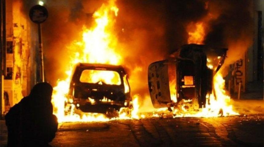 Atina'da çatışma çıktı! Gözaltılar var