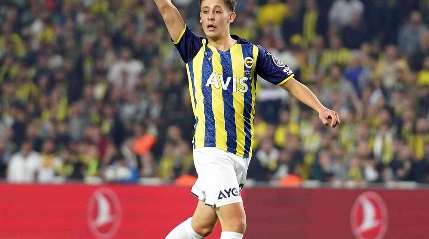 Fenerbahçe Shakhtar Donetsk maçı hangi kanalda? Hazırlık maçı Fenerbahçe Shakhtar Donetsk saat kaçta?