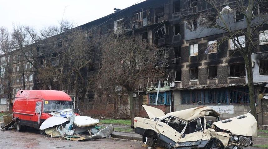 Ukrayna savaşı: Rusya, Mariupol'deki Ukrayna kuvvetlerine teslim olmaları i&ccedil;in s&uuml;re tanıdı
