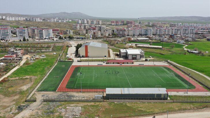 Diyarbakırlı kızlar ragbiye gönül verdi, Türkiye şampiyonu oldu G5