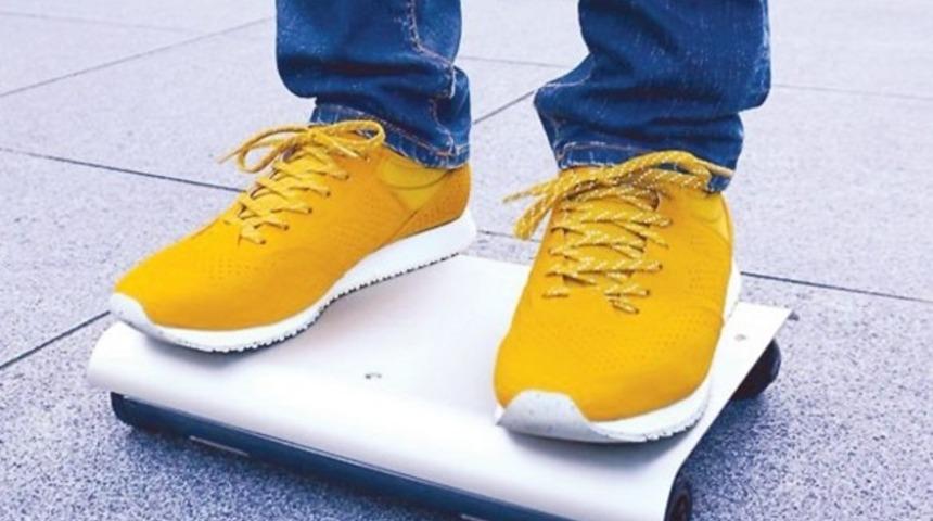 Japonlar yaptı: 3 kiloluk oto