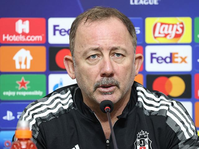 Sergen Yalçın o isimleri sildi! Beşiktaş'ta ayrılık, sözleşmeleri bile bitmemişti