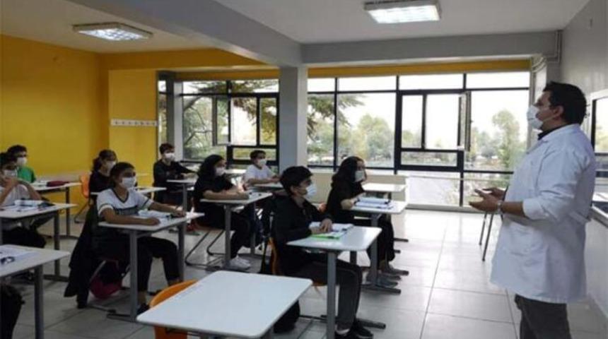 Yarın okullar açık mı? 18 Nisan yarın okul var mı yok mu? Okullar ne zaman açılıyor?