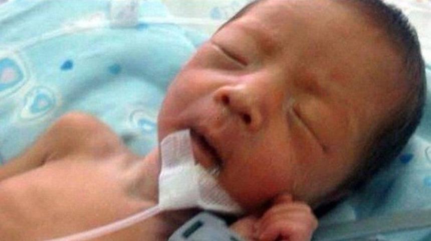 Canlı canlı g&ouml;m&uuml;ld&uuml;ğ&uuml; yerden &ccedil;ıkartıldı, hayata d&ouml;nd&uuml;