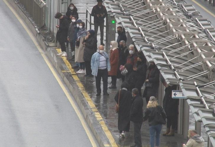 Son dakika: İstanbul'da yol durumu! Yağmurla birlikte trafik artıyor