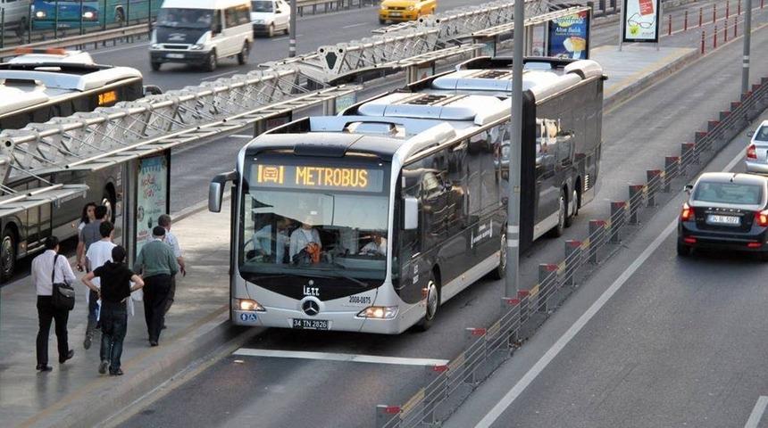 160 yeni metrobüsten 30'u geldi! 'Yeni 300 metrobüse onay yok'