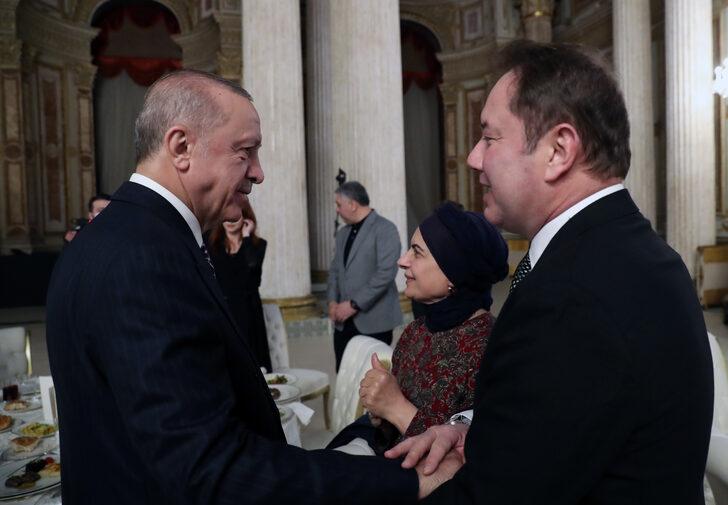 Ünlülerden iftar açıklaması! "Sanatçı politik fikirlerini içinde saklar" G3