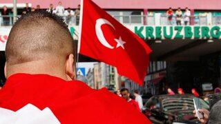 CSU evlerde Almanca zorunluluğu ifadesini yumuşattı