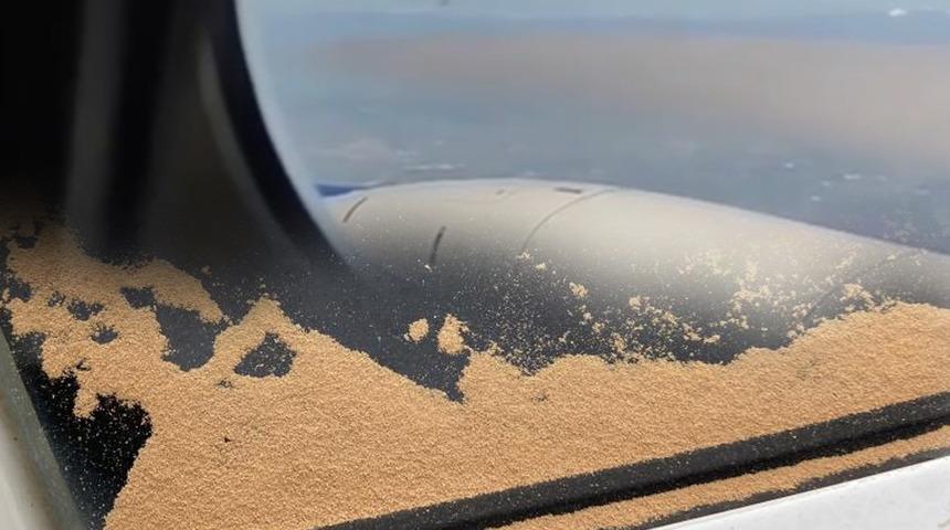 Son dakika: Çöl tozu Türkiye'ye giriş yaptı! Mersin'de araçlarını gören şoke oldu, toz bulutları hızla ilerliyor