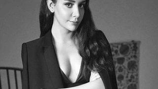 Evli erkekle ilişki yaşadığını itiraf etmişti! Oyuncu Algı Eke Adana'dan pozunu paylaştı