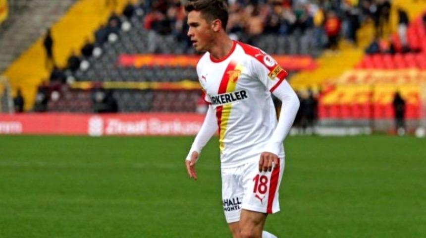 Göztepe oyuncusu Ege Özkayımoğlu kimdir? Nereli ve kaç yaşında? Ege Özkayımoğlu'nun annesi neden hayatını kaybetti?