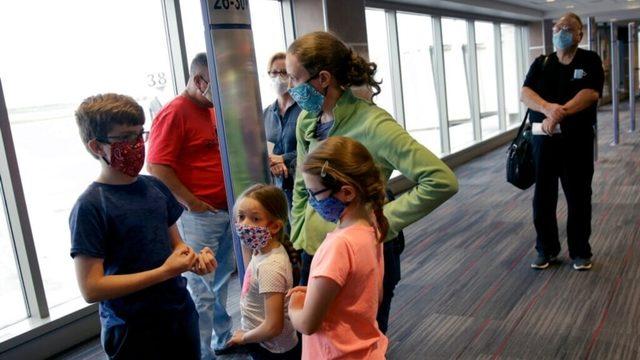 ABD’de Toplu Ulaşımda Maske Şartına Karşı Karar