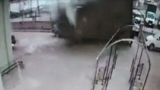 Kayseri'de feci ölüm! Üzerine çatı düştü 