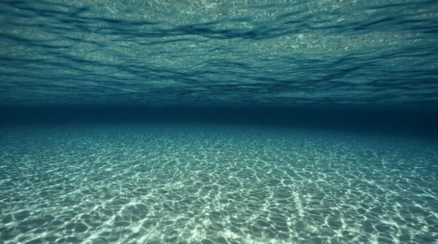 Su altında 42 dakika kalan çocuk ölmedi