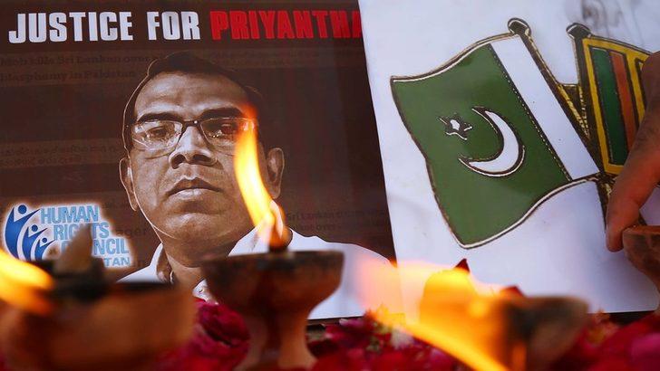 Pakistan'da dine hakaret ettiği söylentisiyle fabrika müdürünü linç etmekten suçlu bulunan 6 kişiye idam cezası