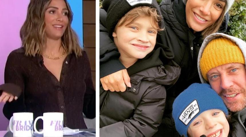 İki oğlu, eşi ve onun ebeveynleriyle aynı evde yaşıyor ve evde ‘çıplak’ dolaşıyor! 