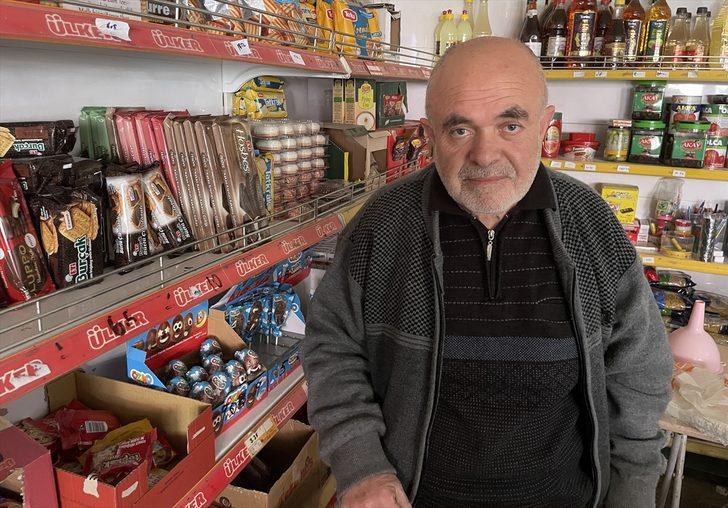 Çankırı'da veresiye defterlerini satın alan hayırsever ihtiyaç sahiplerine destek oldu G4