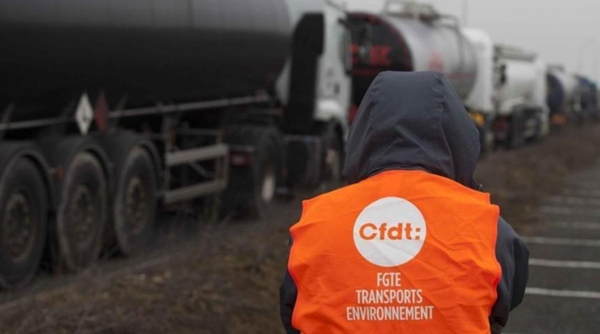 Fransa'da şof&ouml;rler eylem yaptı