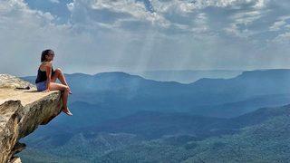 Sidney’in fenomen ölüm noktası! Turistler, çökebilecek ölümcül çıkıntıda sosyal medya için hayatları riske atıyor