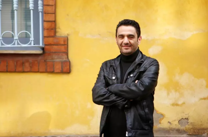 Bülent Parlak kimdir, kaç yaşındaydı? Şair Bülent Parlak neden hayatını kaybetti?