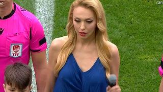 Fenerbahçe - Shakhtar Donetsk maçında duygusal anlar! Tribünler inledi...