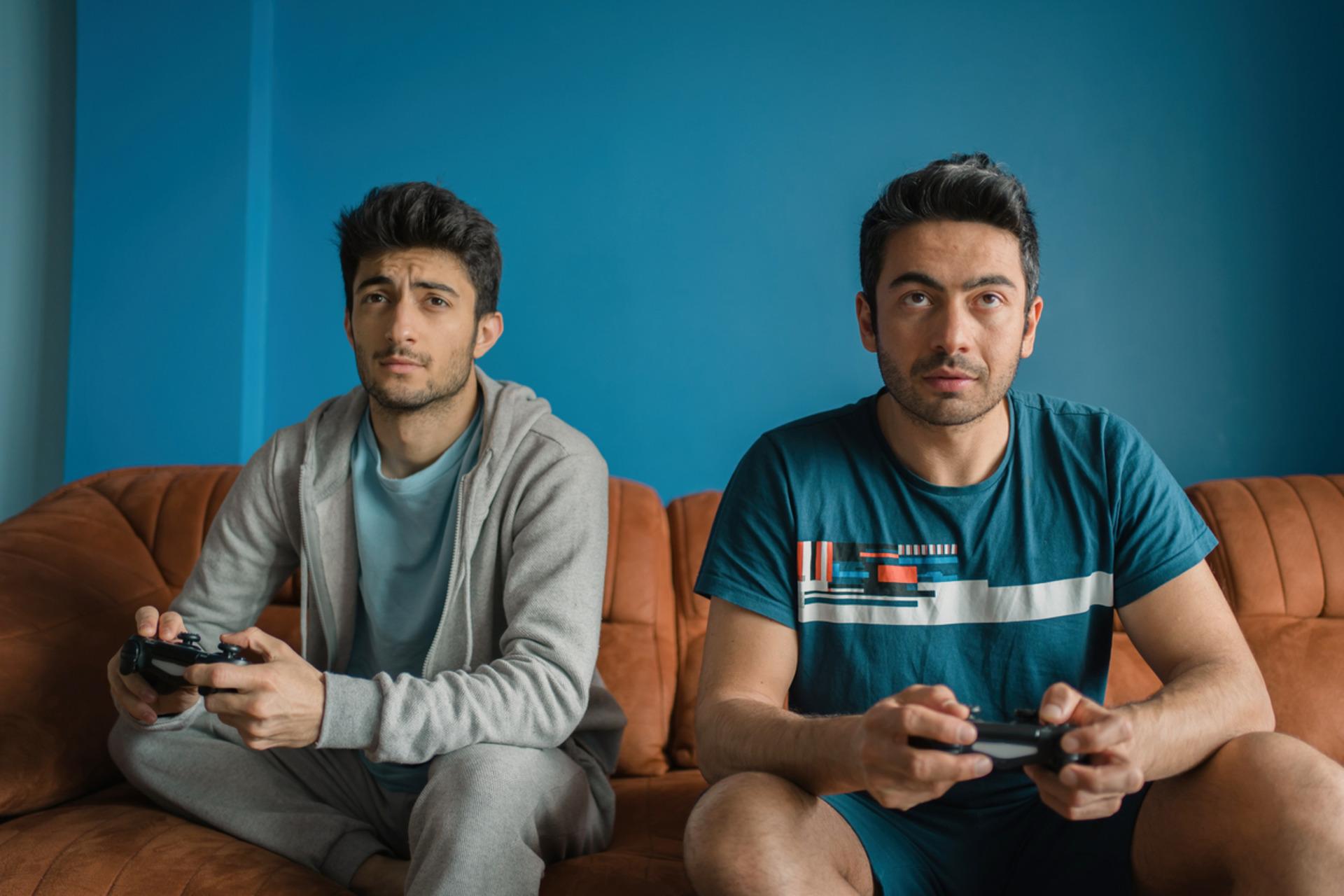 Oyun tutkunlarının çok seveceği Logitech F710 alınır mı? İşte cevabı!