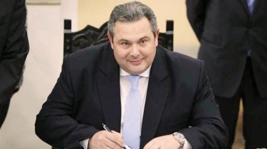 Yunan bakandan Kardak'a çelenk