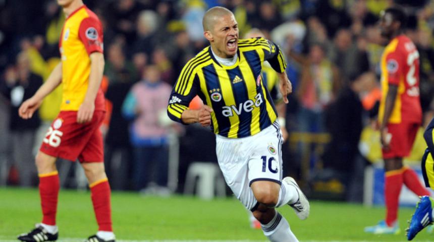 Son dakika: Fenerbahçe taraftarının sevgilisi Alex de Souza, Süper Lig'e geri dönüyor!