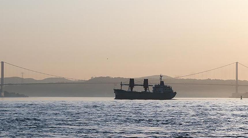 Son dakika: İstanbul Boğazı gemi trafiğine kapatıldı